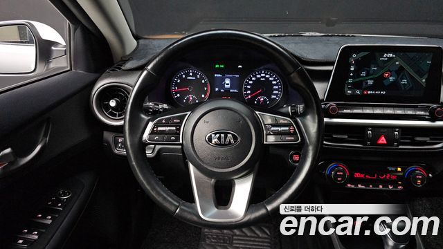 Kia K3 2019 — photo 12