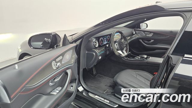 Mercedes-Benz CLS-Class 2020 — photo 13
