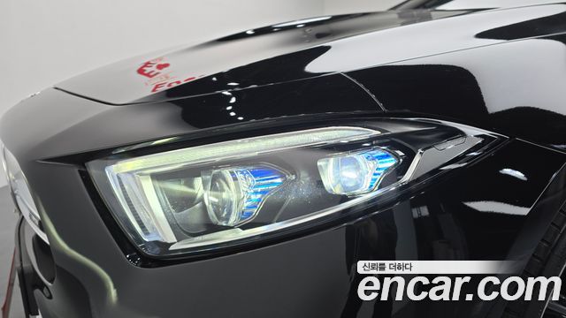Mercedes-Benz CLS-Class 2020 — photo 8