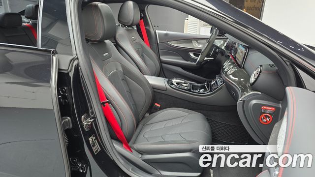 Mercedes-Benz CLS-Class 2020 — photo 16