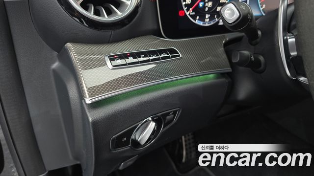 Mercedes-Benz CLS-Class 2020 — photo 27
