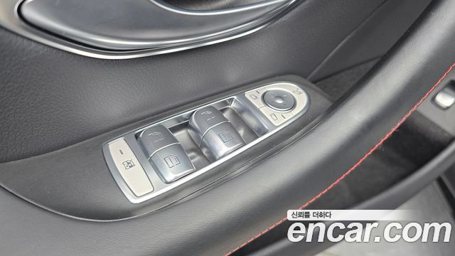Mercedes-Benz CLS-Class 2020 — photo 29