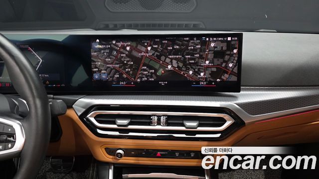 BMW 3-Series 2024 — photo 20