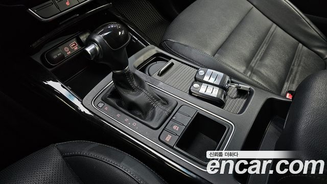 Kia Sorento 2016 — photo 12