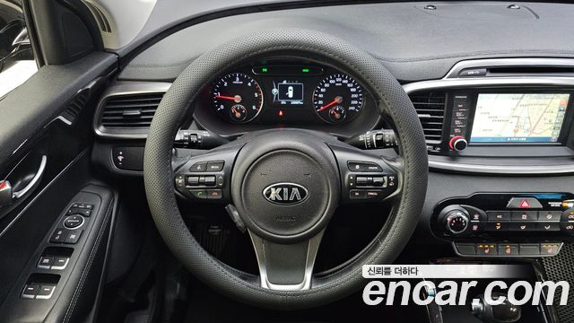 Kia Sorento 2016 — photo 19