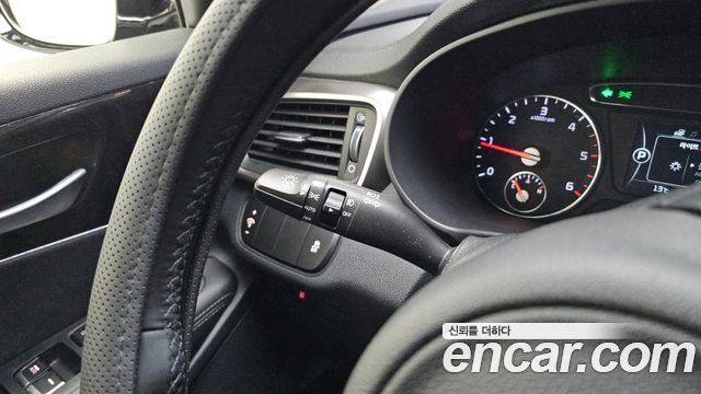 Kia Sorento 2016 — photo 24