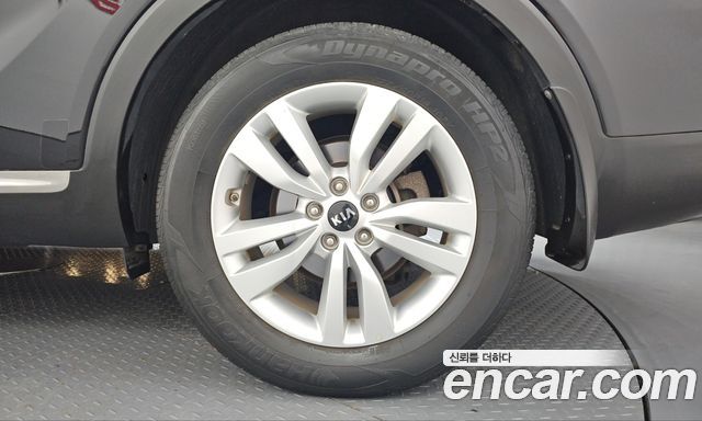 Kia Sorento 2016 — photo 7