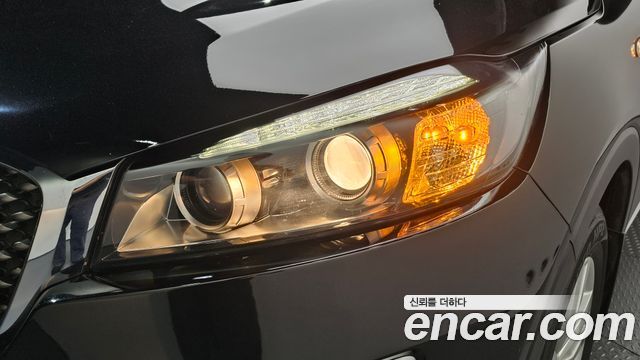 Kia Sorento 2016 — photo 8