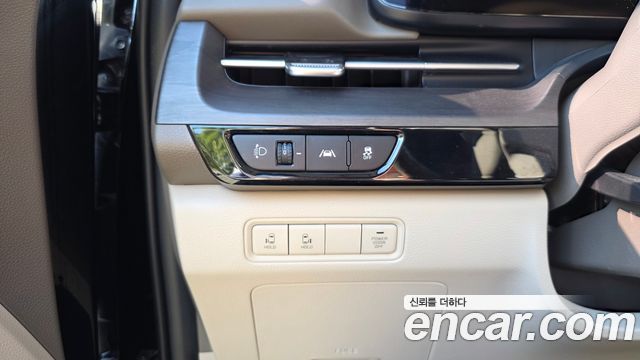 Kia Canival 2022 — photo 20
