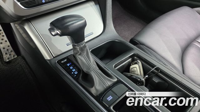 Hyundai Sonata 2017 — photo 9
