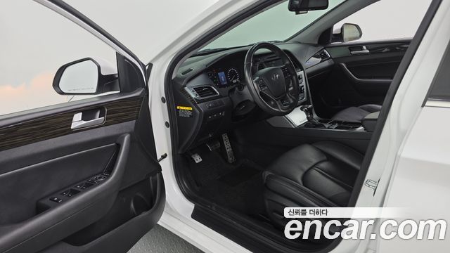 Hyundai Sonata 2017 — photo 10
