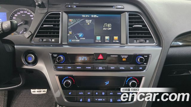 Hyundai Sonata 2017 — photo 12