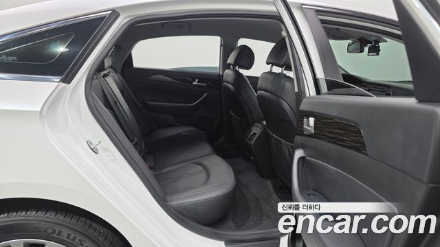 Hyundai Sonata 2017 — photo 18