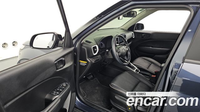 Hyundai Venue 2020 — photo 13