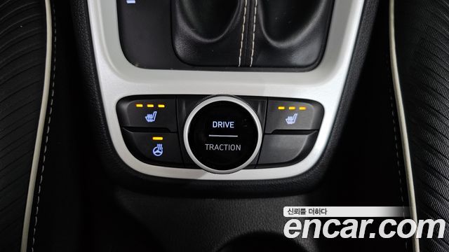 Hyundai Venue 2020 — photo 24