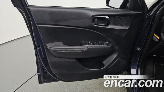 Hyundai Venue 2020 — photo 14