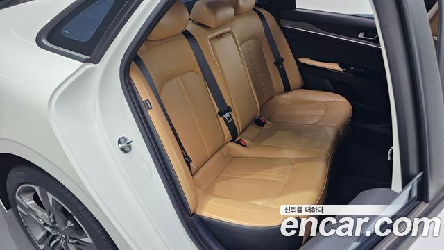 Kia K5 2021 — photo 11