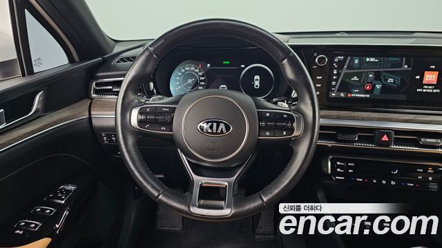 Kia K5 2021 — photo 12