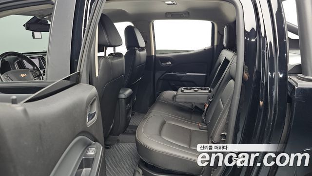 Chevrolet Korea Colorado 2021 — photo 17