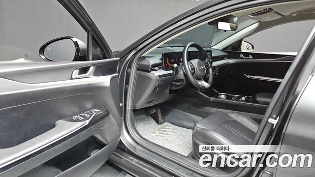 Kia K5 2025 — photo 13