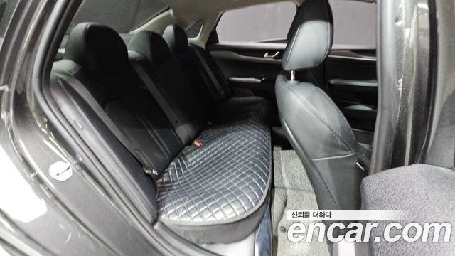 Kia K5 2025 — photo 17