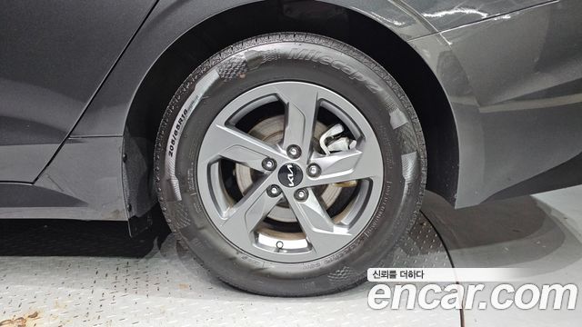 Kia K5 2025 — photo 7