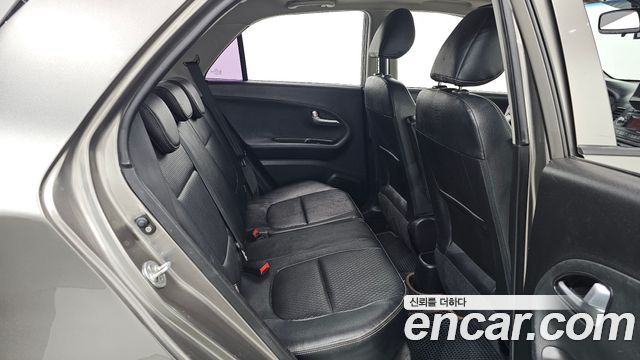 Kia morning 2013 — photo 18