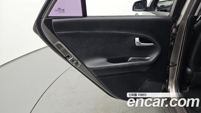 Kia morning 2013 — photo 15