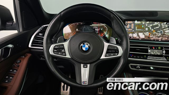 BMW X5 2022 — photo 19