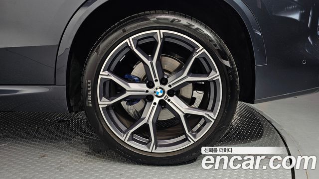 BMW X5 2022 — photo 7