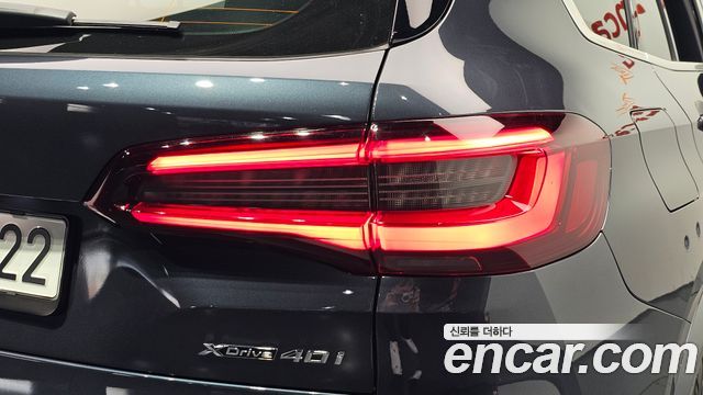BMW X5 2022 — photo 9