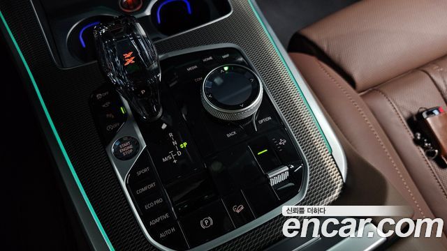 BMW X5 2022 — photo 35