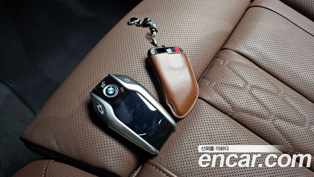 BMW X5 2022 — photo 39