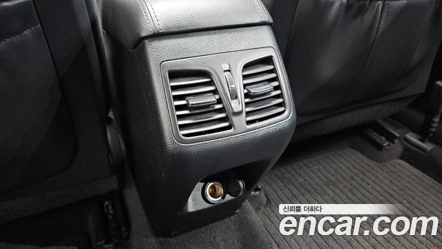 Hyundai Sonata 2016 — photo 25