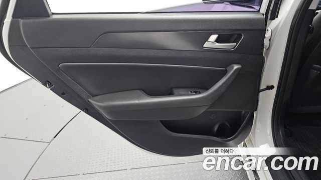 Hyundai Sonata 2016 — photo 15