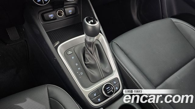 Hyundai Venue 2024 — photo 12