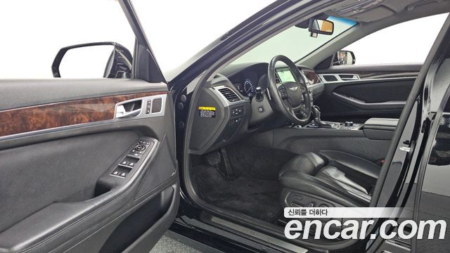 Hyundai Genesis 2016 — photo 13