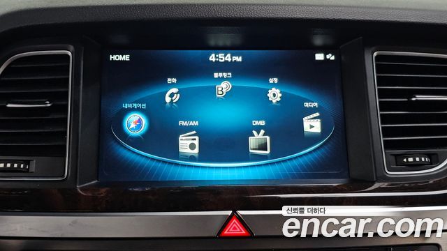Hyundai Genesis 2016 — photo 22