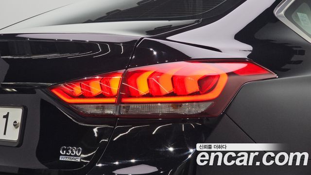 Hyundai Genesis 2016 — photo 9