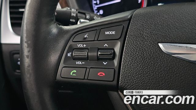 Hyundai Genesis 2016 — photo 28