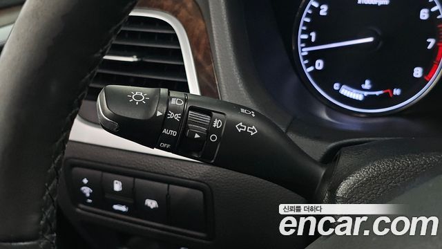 Hyundai Genesis 2016 — photo 30