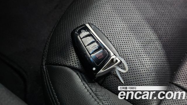 Hyundai Genesis 2016 — photo 35