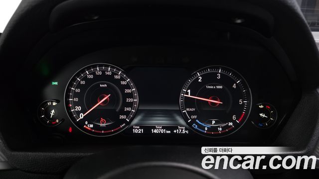 BMW 3-Series 2018 — photo 8