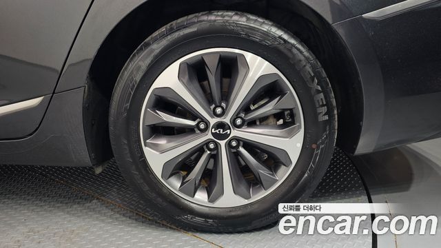 Kia K8 2023 — photo 7