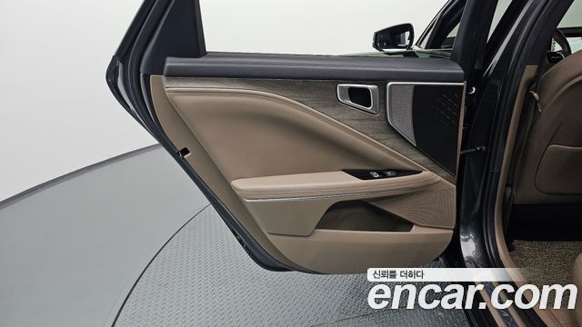 Kia K8 2023 — photo 15