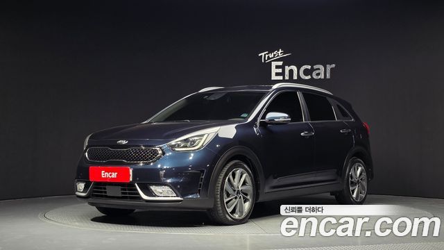 Kia Niro 2018 — photo 1