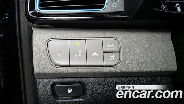 Kia Niro 2018 — photo 16