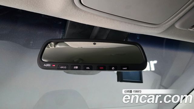 Kia Niro 2018 — photo 17