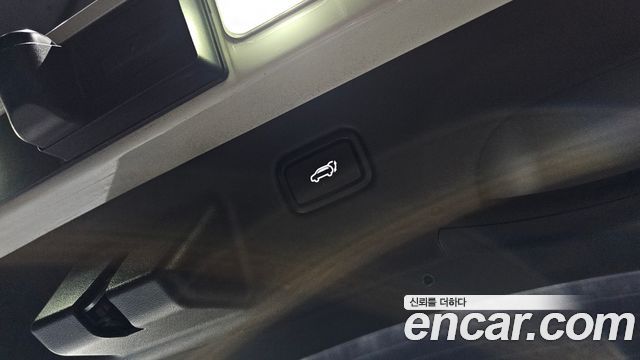 Kia EV6 2023 — photo 18