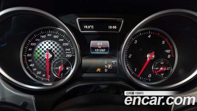 Mercedes-Benz GLE-Class 2018 — photo 8